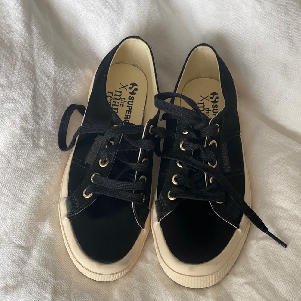 Limited edition Superga x Man Repeller